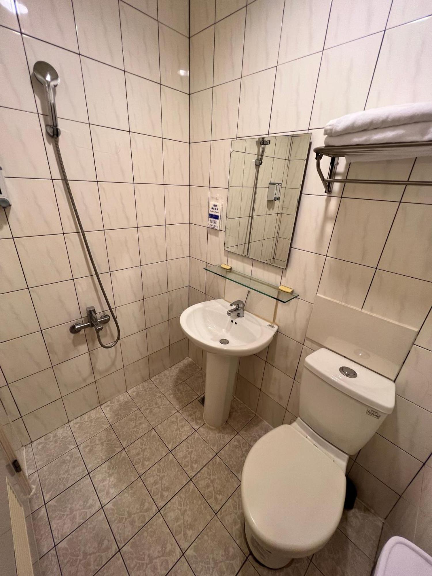 微趣 Wechill Hotel Tajnan Kültér fotó