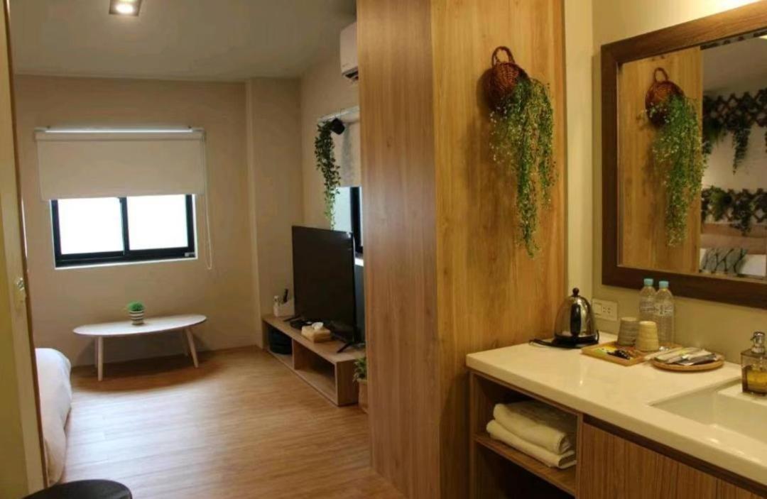 微趣 Wechill Hotel Tajnan Kültér fotó